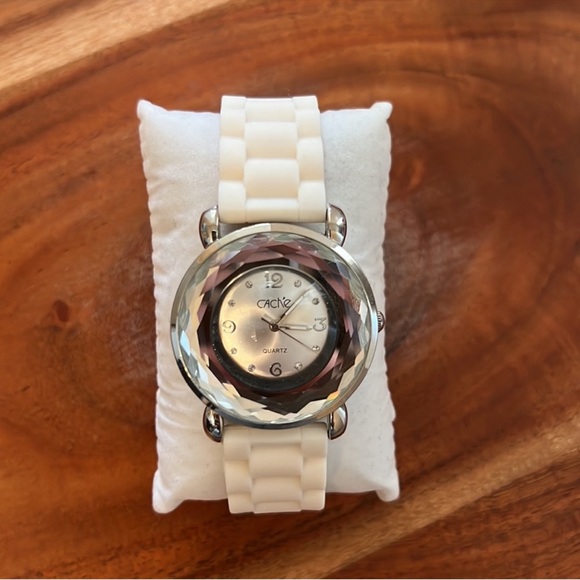White Quartz Watch with Crystal Bezel main image 7